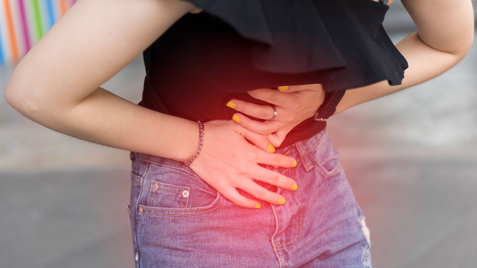 Endometriose-Patientinnen leiden häufig unter schlimmen Krämpfen.Foto: Images/Imago Endometriose-Patientinnen leiden häufig unter schlimmen Krämpfen.Foto: Images/Imago