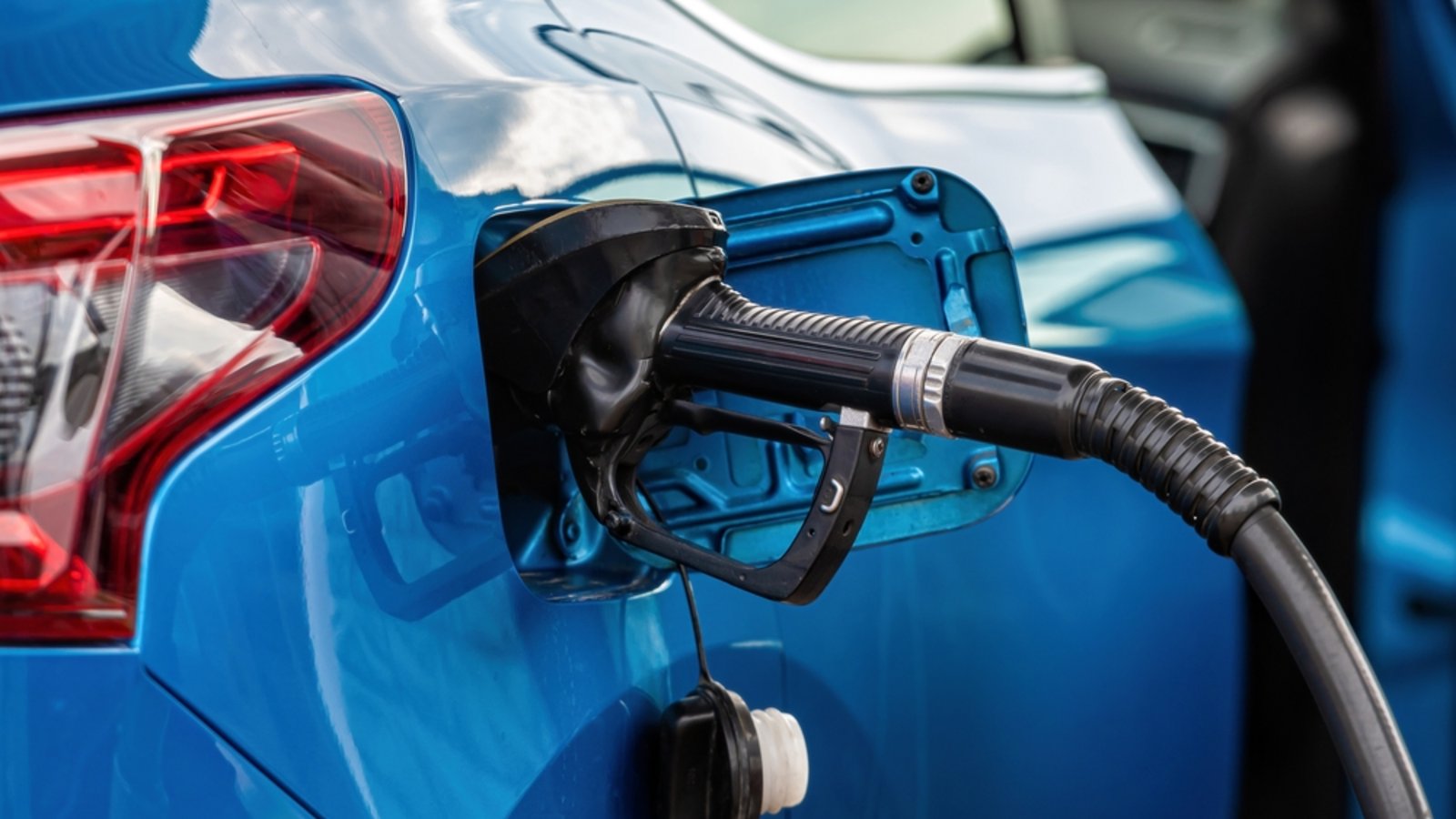 Wie viel kann man heute an den Tankstellen sparen?Foto: ako photography / shutterstock.com Wie viel kann man heute an den Tankstellen sparen?Foto: ako photography / shutterstock.com