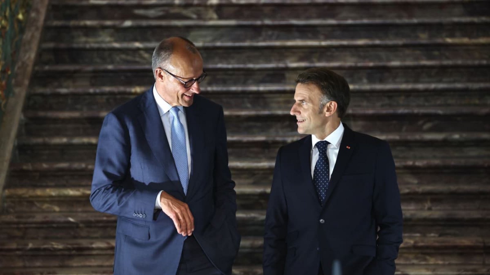 Bundeskanzler Friedrich Merz (links) will den EU-Haushalt reformieren. Dabei stößt er allerdings auf entschiedenen Widerstand, auch vom französischen Präsidenten Emmanuel Macron.Oliver Berg/dpa Bundeskanzler Friedrich Merz (links) will den EU-Haushalt reformieren. Dabei stößt er allerdings auf entschiedenen Widerstand, auch vom französischen Präsidenten Emmanuel Macron.Oliver Berg/dpa