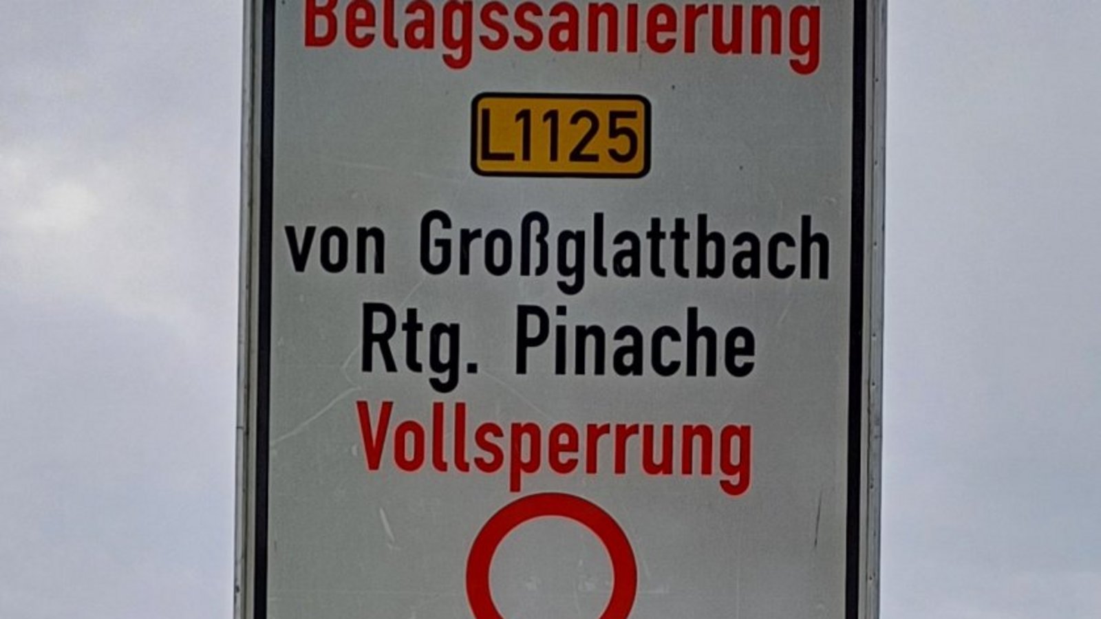 Hinweis auf die Umleitung, hier in Aurich. sr Hinweis auf die Umleitung, hier in Aurich. sr