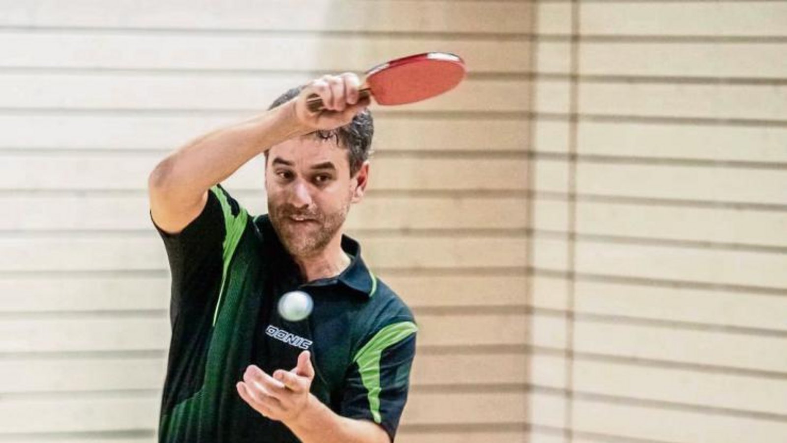 Martin Mühl hat für den TSV Hochdorf sein Doppel und beide Einzel gegen die SVGG Hirschlanden-Schöckingen gewonnen. Zum Tausch der Tabellenplätze reichte es nicht mehr. Foto: Archiv/