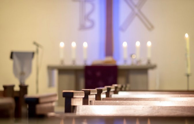 Rekordwert bei der evangelischen Kirche: über eine halbe Millionen Menschen traten aus der evangelischen Kirche im Jahr 2023 aus. (Symbolbild)<span class='image-autor'>Foto: epd/Tim Wegner</span>