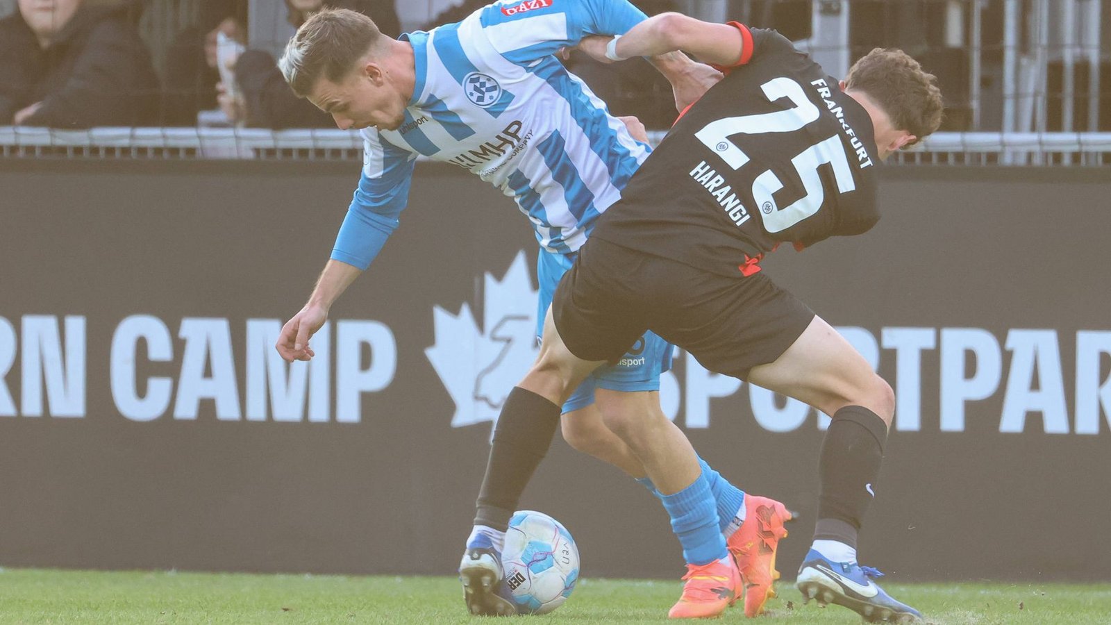 Christian Mauersberger könnte gegen Homburg zurück in die Startelf rücken.Foto: IMAGO/Jan Huebner/IMAGO/Jan Huebner/Scherbaum