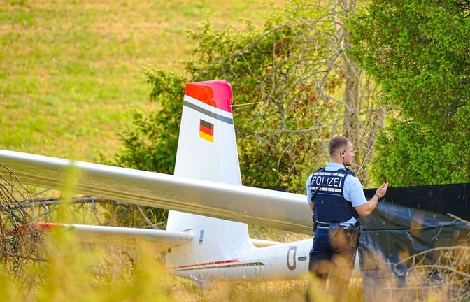 Wie es zu dem tödlichen Absturz kommen konnte, dazu ermitteln die zuständigen Kriminalbeamten in Zusammenarbeit mit der Bundesstelle für Flugunfalluntersuchung.<span class='image-autor'>Foto: SDMG</span>