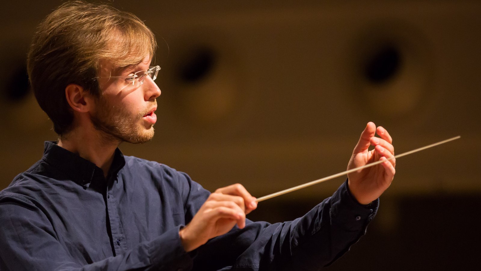 Simon Wallinger, zusammen mit Peter Wallinger, künstlerischer Leiter der Sueddeutschen Kammersinfonie Bietigheim. Fotos: p