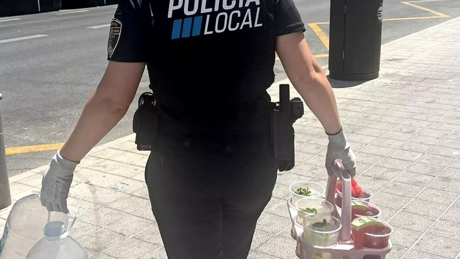 Nicht alle Cocktails am Strand sind unproblematisch.Foto: Policía Local/Palma de Mallorca Nicht alle Cocktails am Strand sind unproblematisch.Foto: Policía Local/Palma de Mallorca