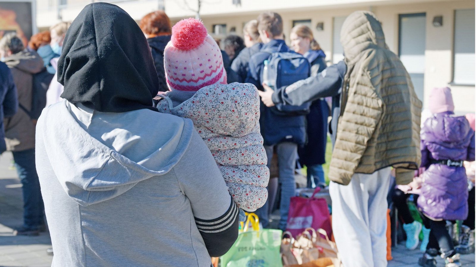Sind auch die auf Unterstützung angewiesenen Ukrainerinnen die Leidtragenden, wenn einige Ungarn unrechtmäßig vorgehen?Foto: dpa/Henning Kaiser Sind auch die auf Unterstützung angewiesenen Ukrainerinnen die Leidtragenden, wenn einige Ungarn unrechtmäßig vorgehen?Foto: dpa/Henning Kaiser