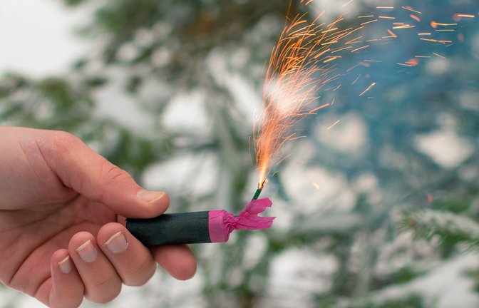Erfahren Sie, welche Regelungen gelten, wenn Feuerwerk bereits vor Silvester gezündet wird.<span class='image-autor'>Foto: InfinitumProdux / Shutterstock.com</span>