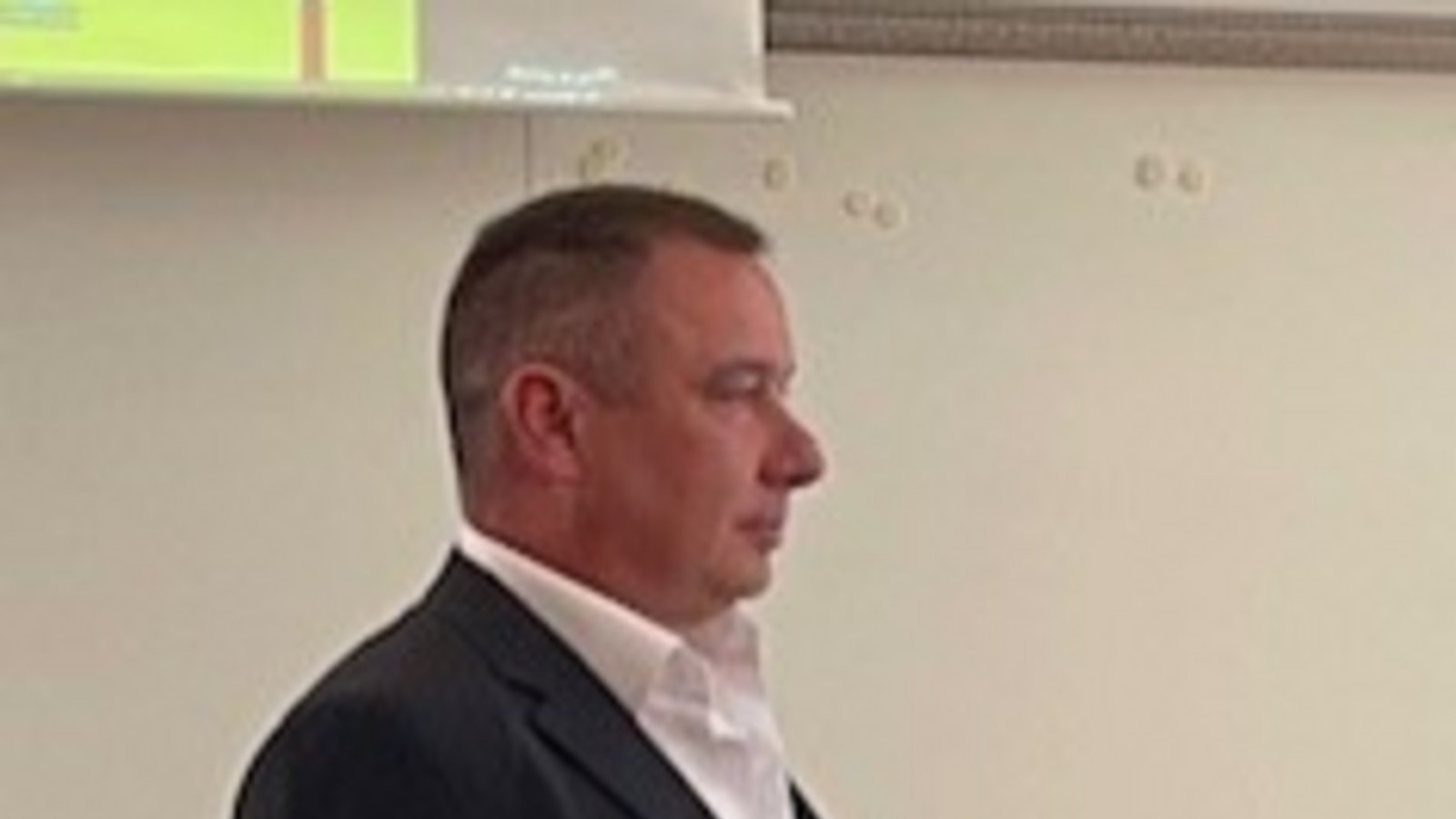 Bei der Verpflichtung: Zeljko Schuhmacher. p