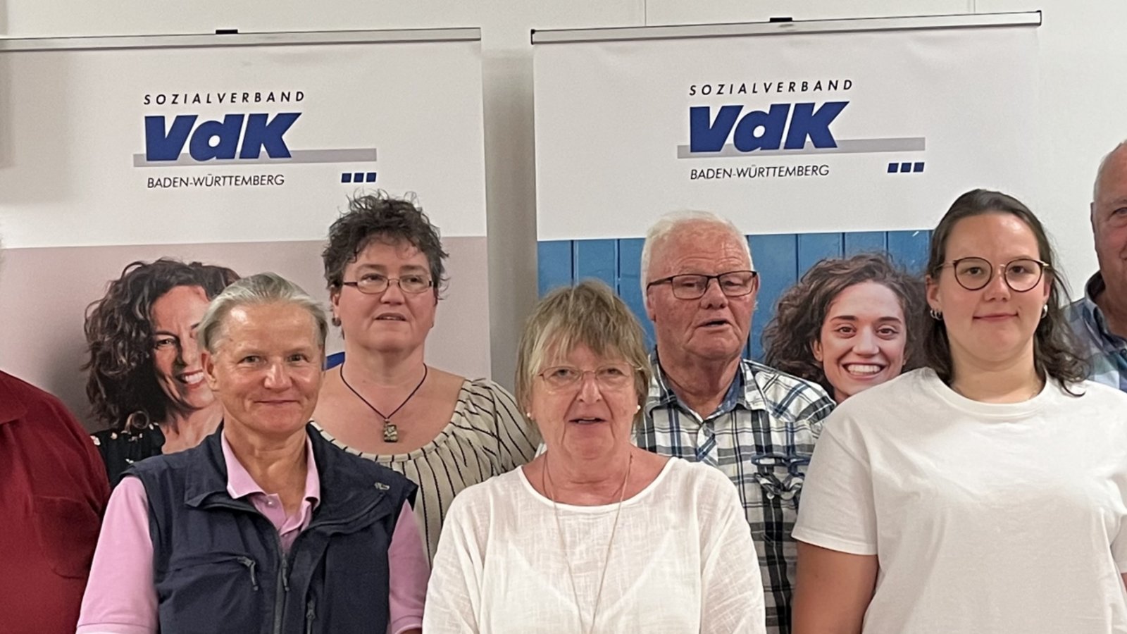 Der neu gewählte Vaihinger VdK-Vorstand (von links): Walter Müller, Iris Berndt, Anita Hötzer, Dagmar Schneider, Roland Schinkel, Elena Schray und Jürgen Wolf. Foto: p Der neu gewählte Vaihinger VdK-Vorstand (von links): Walter Müller, Iris Berndt, Anita Hötzer, Dagmar Schneider, Roland Schinkel, Elena Schray und Jürgen Wolf. Foto: p