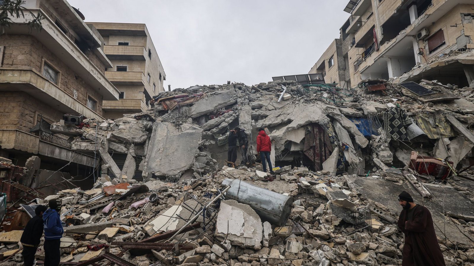 Schwere Schäden nach dem Beben in der Türkei.Foto: dpa/A. Alkharboutli