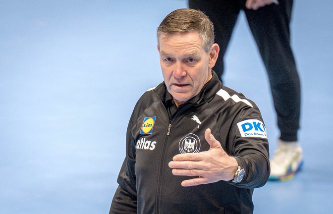 Handball-Bundestrainer Alfred Gislason hat mit der deutschen Nationalmannschaft für die EM 2026 das Halbfinale als Ziel ausgegeben.<span class='image-autor'>Foto: picture alliance/dpa | Sina Schuldt</span>