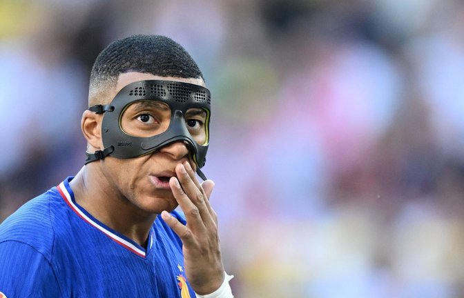 Kylian Mbappe spielt gerade in Deutschland bei der EM, ist aber auch mit dem Kopf in Frankreich.<span class='image-autor'>Foto: dpa/Bernd Thissen</span>