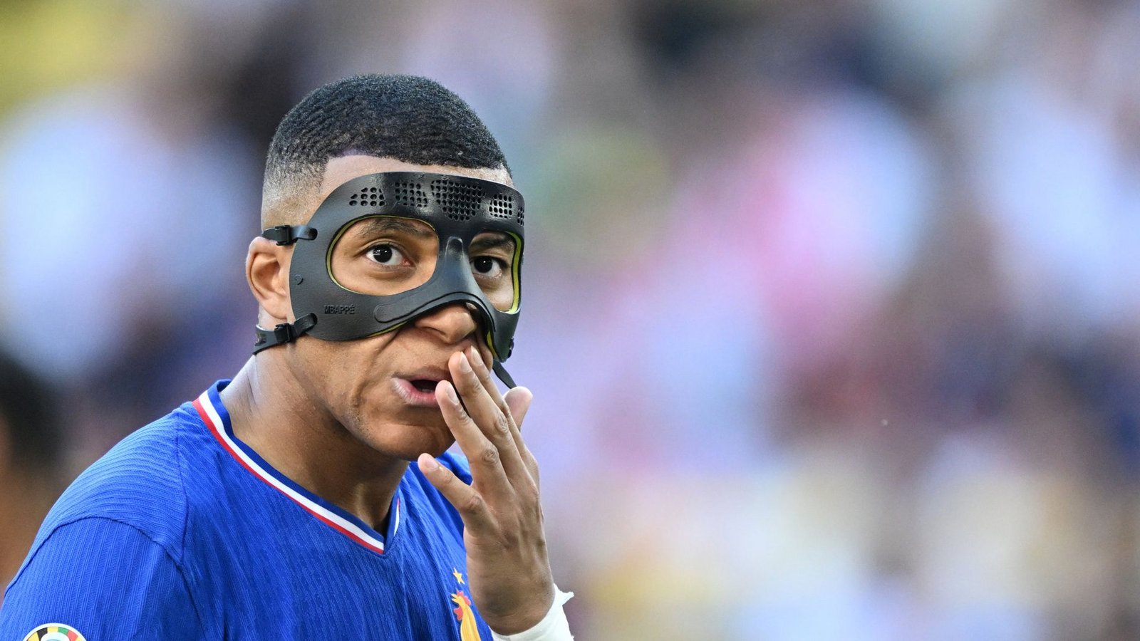 Kylian Mbappe spielt gerade in Deutschland bei der EM, ist aber auch mit dem Kopf in Frankreich.Foto: dpa/Bernd Thissen Kylian Mbappe spielt gerade in Deutschland bei der EM, ist aber auch mit dem Kopf in Frankreich.Foto: dpa/Bernd Thissen