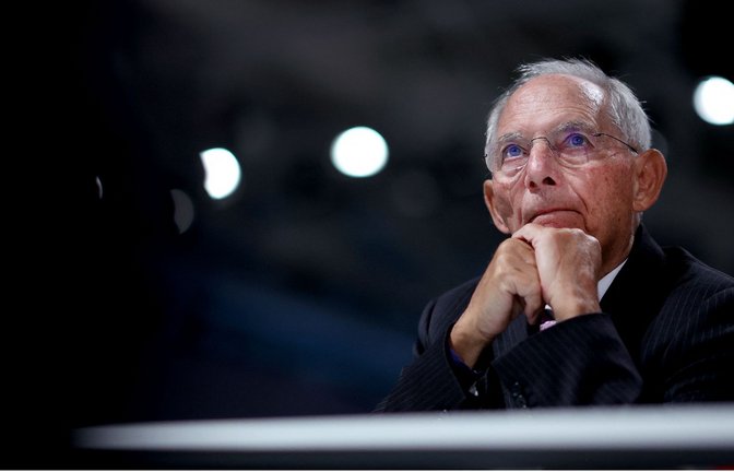 Seit einem Attentat saß CDU-Politiker Wolfgang Schäuble im Rollstuhl.<span class='image-autor'>Foto: AFP/Ronny Hartmann</span>