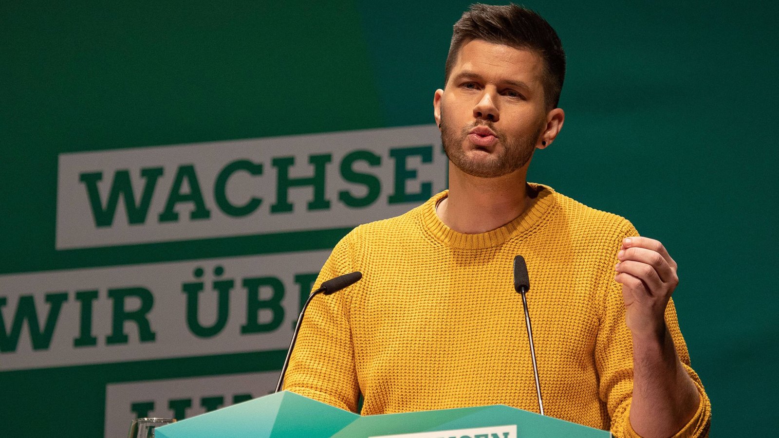 Der Grünen-Landesvorstand Pascal Haggenmüller hatte bereits nach den Wahlen in Thüringen und Sachsen eine konstruktive Debatte gefordert.Foto: imago images/Eibner/EIBNER/DROFITSCH via www.imago-images.de Der Grünen-Landesvorstand Pascal Haggenmüller hatte bereits nach den Wahlen in Thüringen und Sachsen eine konstruktive Debatte gefordert.Foto: imago images/Eibner/EIBNER/DROFITSCH via www.imago-images.de