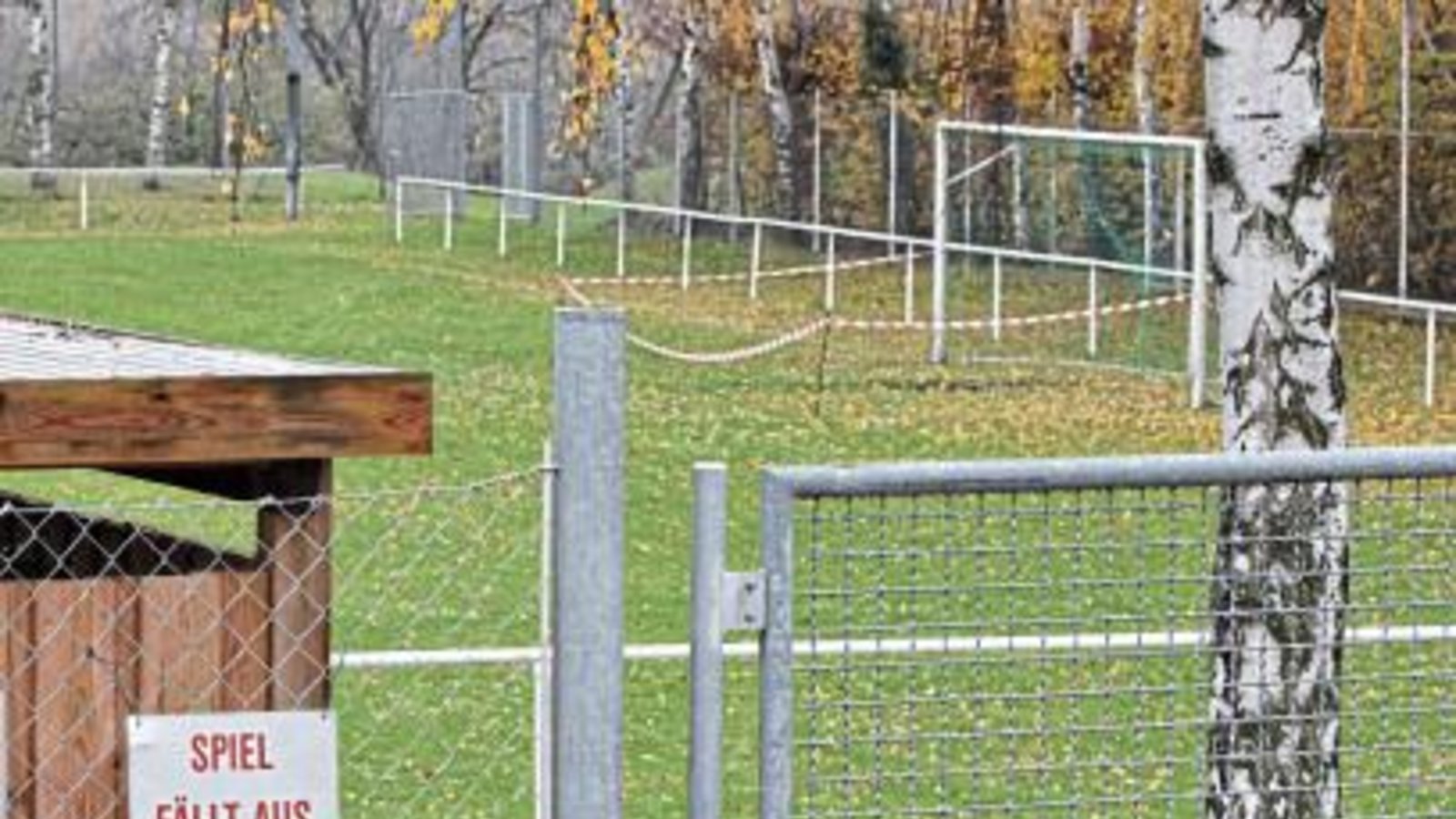 „Spiel fällt aus“, heißt es bereits seit November im Amateurfußball. Foto: Archiv/Nachreiner „Spiel fällt aus“, heißt es bereits seit November im Amateurfußball. Foto: Archiv/Nachreiner