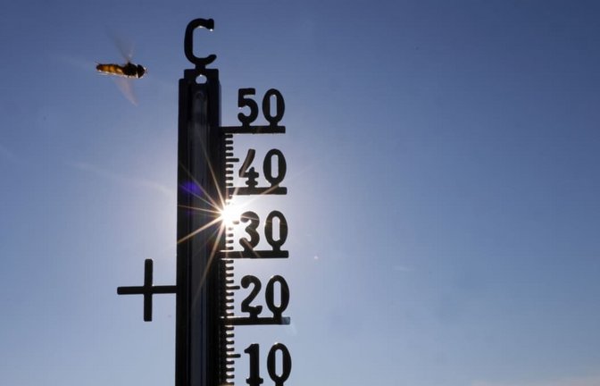 Bayern erwartet am Sonntag bis zu 36 Grad und DWD-Hitzewarnungen in vielen Regionen. Am Abend und in der Nacht zum Montag drohen örtlich Gewitter mit Starkregen, Böen und Hagel.<span class='image-autor'>Thomas Warnack/dpa</span>