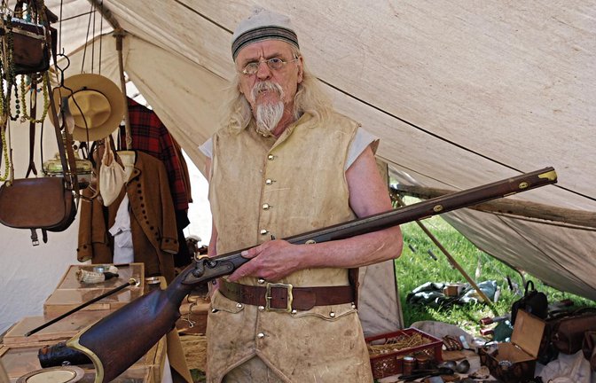 Seinen Nachnamen verrät Otto nicht, wohl aber, dass er aus der Eifel kommt, eigentlich Kölner ist und beim Westernlager die Rolle eines Händlers verkörpert.  Fotos: Romanowski
