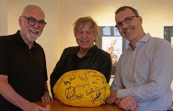 Die Vorfreude ist groß bei den Machern des großen Geburtstagsfestivals „33 Jahre Fools Garden“. Line-up und Programm stellten Gerhard Baral, Peter Freudenthaler und Paul Taube (von links) in Pforzheim vor.  <span class='image-autor'>Foto: Friedrich</span>