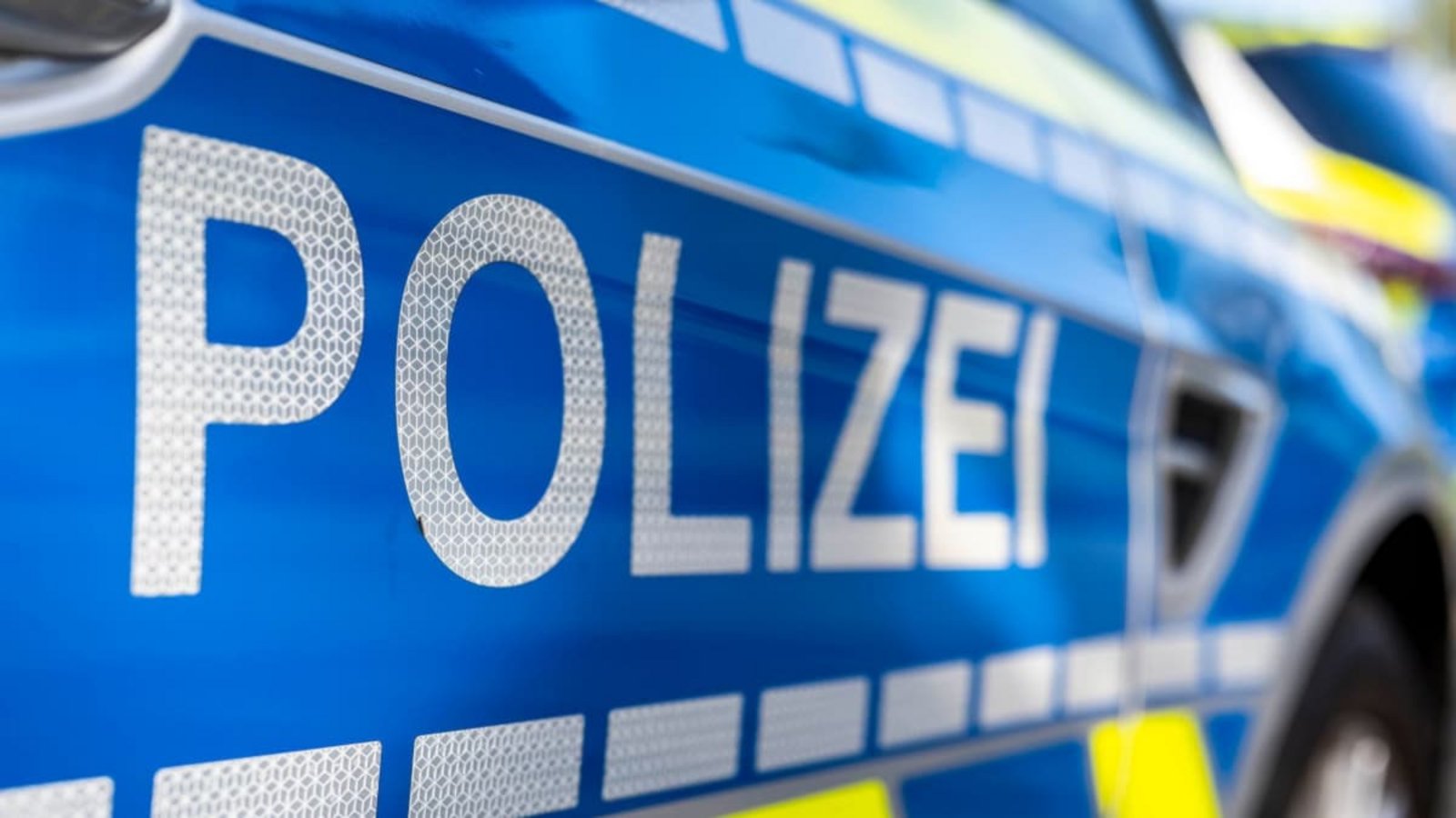 Die Polizei untersucht den tödlichen Traktorunfall. (Symbolbild)David Inderlied/dpa Die Polizei untersucht den tödlichen Traktorunfall. (Symbolbild)David Inderlied/dpa