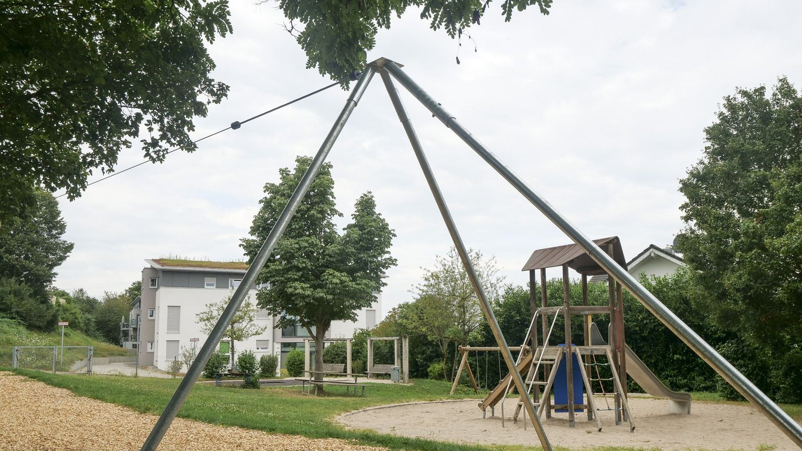 Der Spielplatz im Gödelmann wurde von der Gemeinde bereits aufgewertet.Foto: Simon Granville Der Spielplatz im Gödelmann wurde von der Gemeinde bereits aufgewertet.Foto: Simon Granville