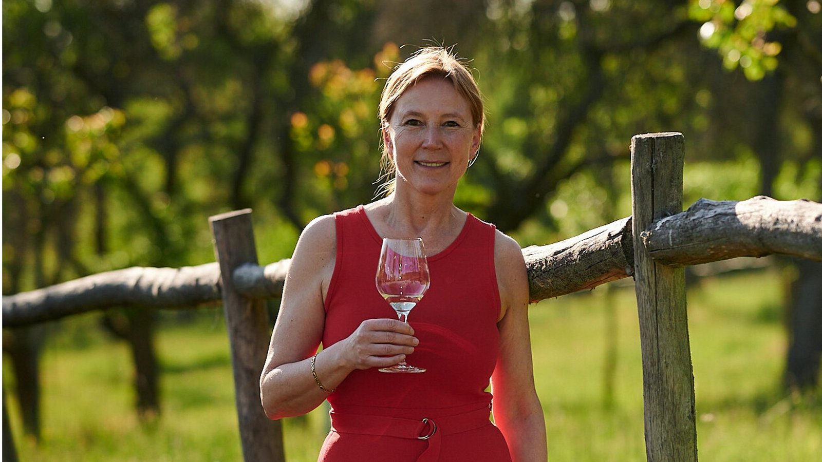 Ein Glas allein kann auch genügen, sagt die Präsidenten der Sommelier Union Deutschland Yvonne Heistermann.Foto: Sommelier Union Ein Glas allein kann auch genügen, sagt die Präsidenten der Sommelier Union Deutschland Yvonne Heistermann.Foto: Sommelier Union