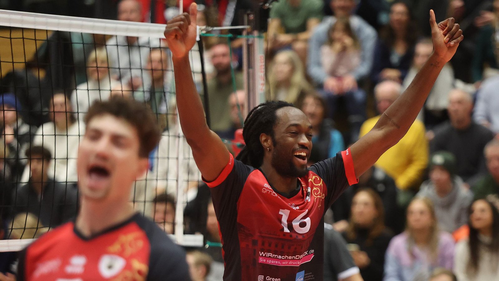 Nyherowo Omene und die Barock Volleys MTV Ludwigsburg: Reicht es zum Einzug in die Play-offs?Foto: Baumann Nyherowo Omene und die Barock Volleys MTV Ludwigsburg: Reicht es zum Einzug in die Play-offs?Foto: Baumann