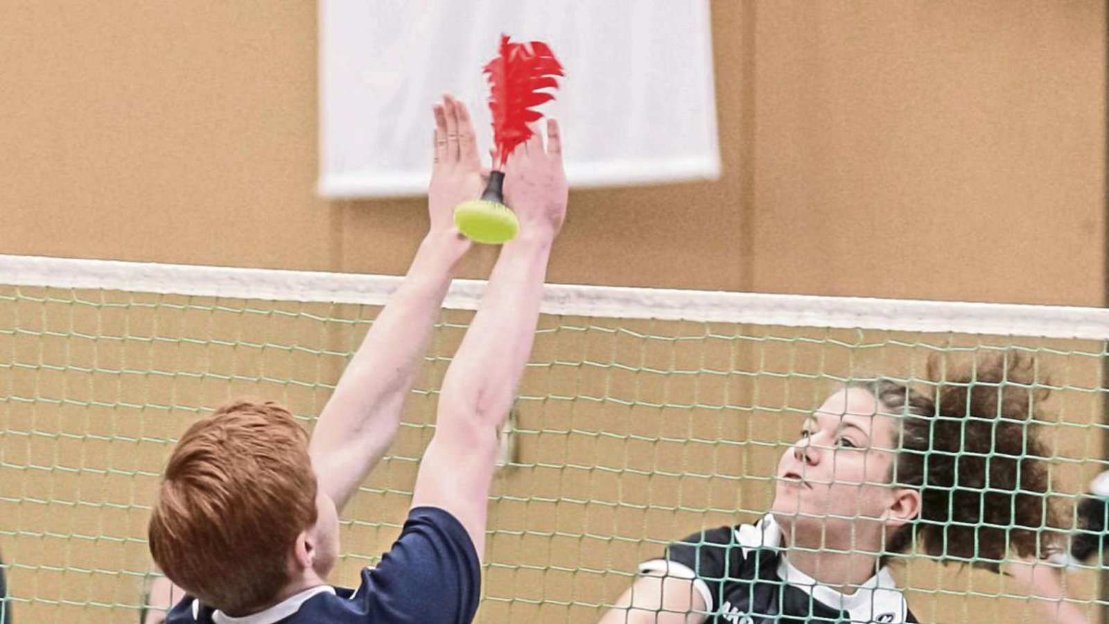 Iris Barbunopulos hat mit dem TSV Enzweihingen bei der württembergischen Indiaca-Meisterschaft alle drei Spiele gewonnen. Foto: Archiv/Simecek Iris Barbunopulos hat mit dem TSV Enzweihingen bei der württembergischen Indiaca-Meisterschaft alle drei Spiele gewonnen. Foto: Archiv/Simecek