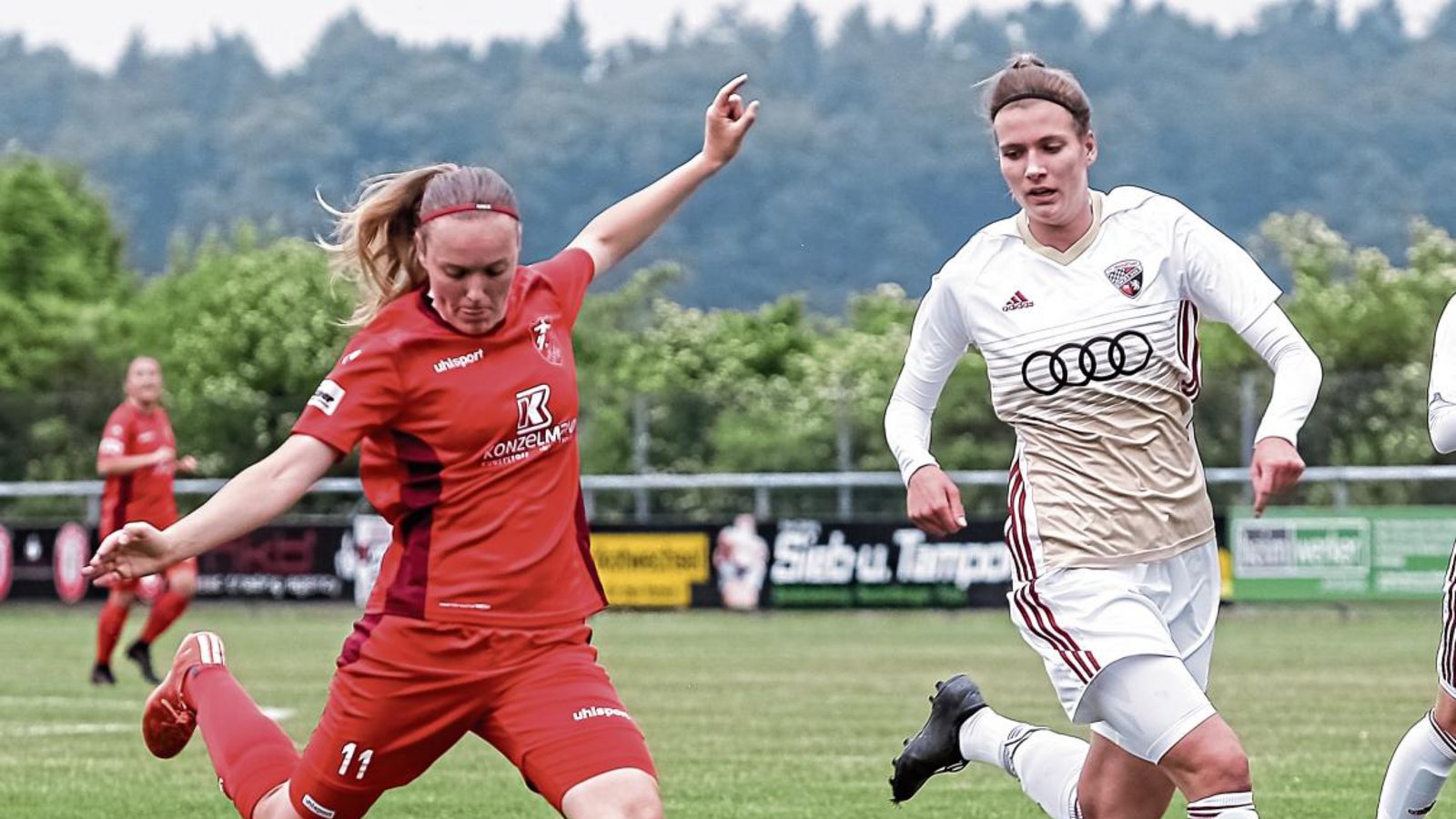 Für Natalie Härterich (links) war die Fahrt zum WFV-Pokalfinale in Alberweiler nicht von Erfolg gekrönt. Foto: Archiv/Simecek Für Natalie Härterich (links) war die Fahrt zum WFV-Pokalfinale in Alberweiler nicht von Erfolg gekrönt. Foto: Archiv/Simecek
