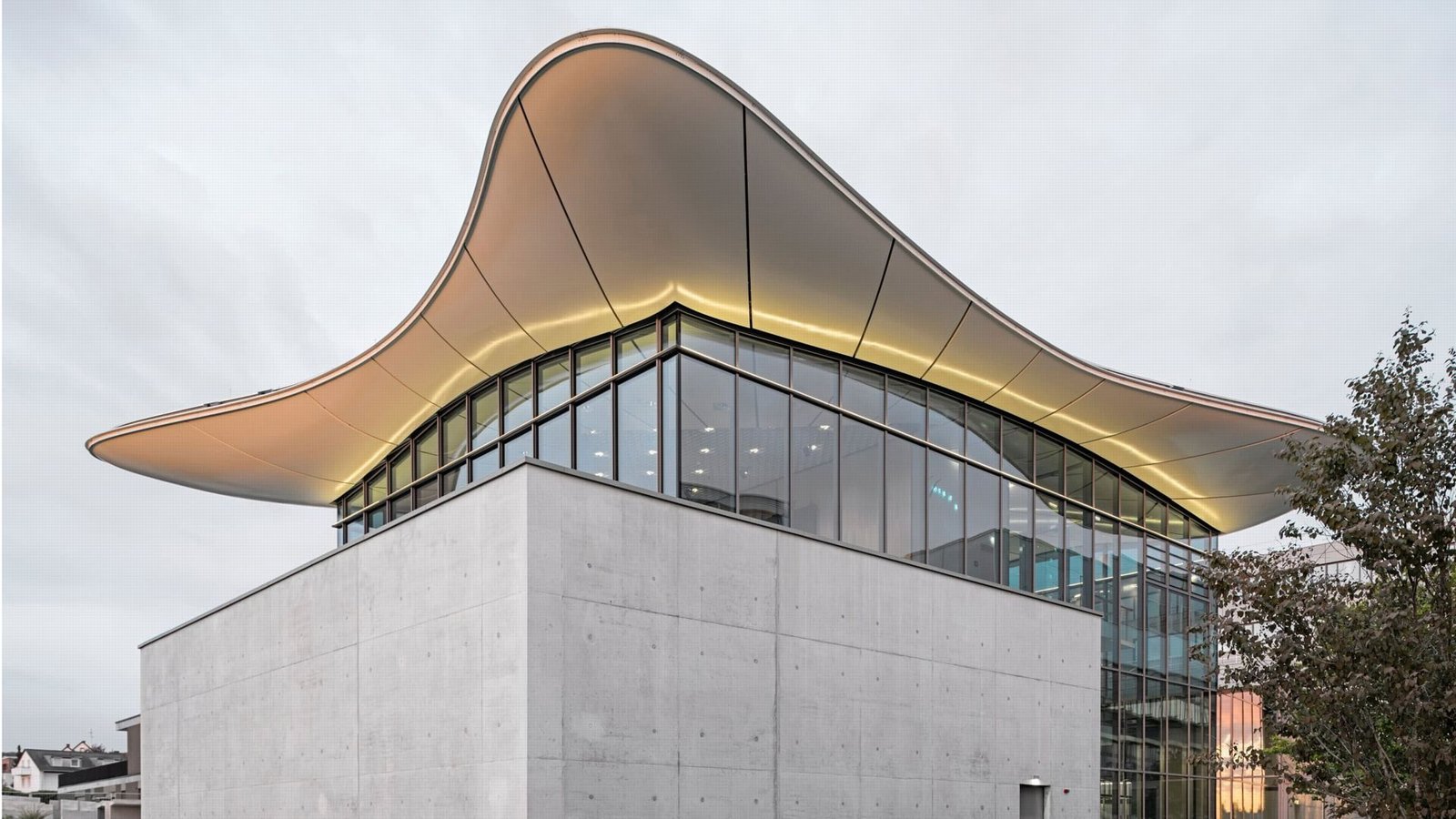Schon die Architektur ist ein Versprechen: Die Sammlung Froehlich in Leinfelden-Echterdingen bietet internationale GegenwartskunstFoto: Niels Schubert