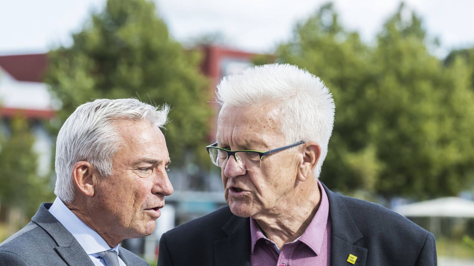 Nachfolger für Ministerpräsident Winfried Kretschmann (rechts)? Sein Vize Thomas Strobl (CDU) (links) wird im BaWü-Check nach Kretschmanns grünem Parteikollegen Cem Özdemir am häufigsten als Wunschkandidat genannt.Foto: IMAGO/Arnulf Hettrich/IMAGO/Arnulf Hettrich