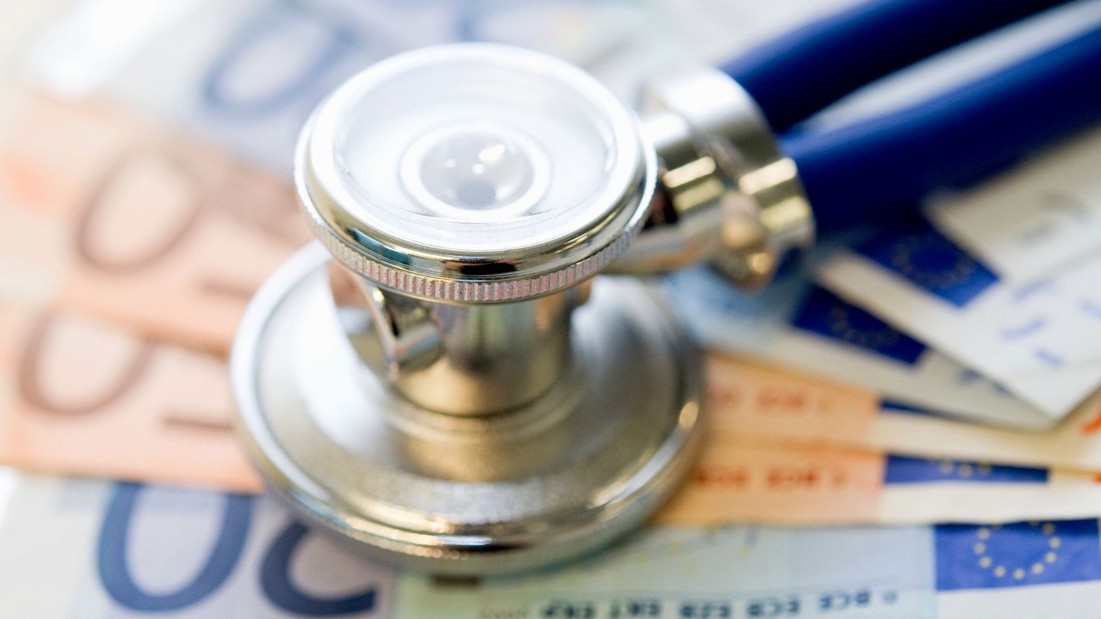 Die Gesundheit kostet viel Geld in Deutschland.Foto: dpa-tmn/dpa/Franziska Gabbert