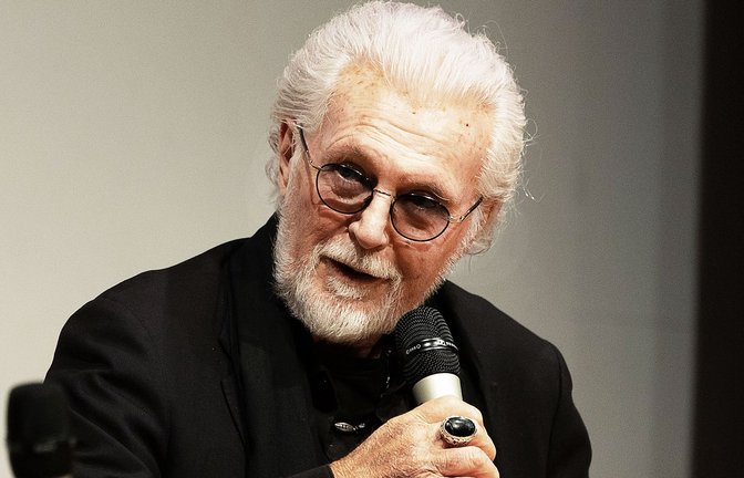Der Maler Ben Willikens beim „Über Kunst“-Dialog unserer Zeitung in der Staatsgalerie Stuttgart<span class='image-autor'>Foto: Lichtgut/Leif Piechowski</span>