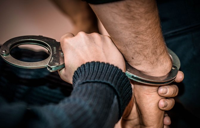 Das verdächtige Ehepaar soll einen Mann aus ihrem weiteren familiären Umfeld getötet haben. (Symbolbild)<span class='image-autor'>Foto: Phillip Weingand / STZN/geschichtenfotograf.de</span>