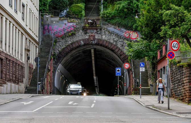 Der Schwabtunnel in Stuttgart gilt als der älteste Autotunnel der Welt.<span class='image-autor'>Foto: IMAGO / Harald Dostal</span>