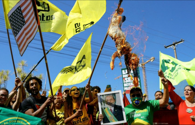 In mehreren Städten Brasiliens haben am Freitag tausende Menschen gegen die US-Zollpolitik protestiert.<span class='image-autor'>Foto: AFP</span>