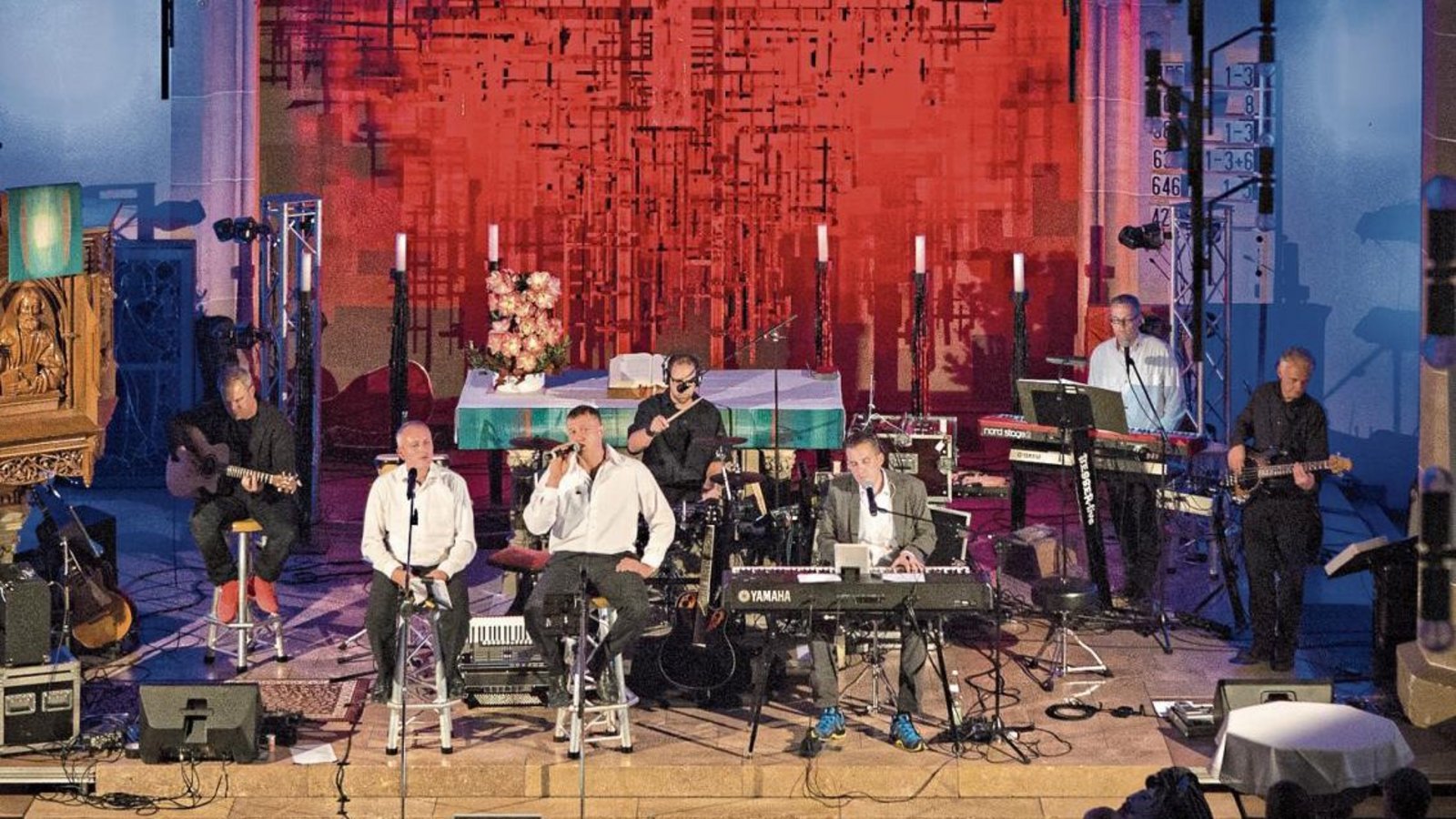 Besser-Acoustique spielt am 9. Dezember in der Nussdorfer Kirche (hier ein Bild vom Auftritt in der Vaihinger Stadtkirche). Foto: p