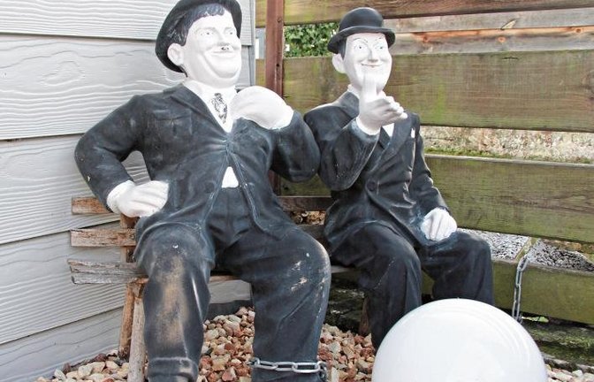 Das Foto aus Großglattbach beweist es: Laurel und Hardy sind Glabbicher. Foto: Banholzer