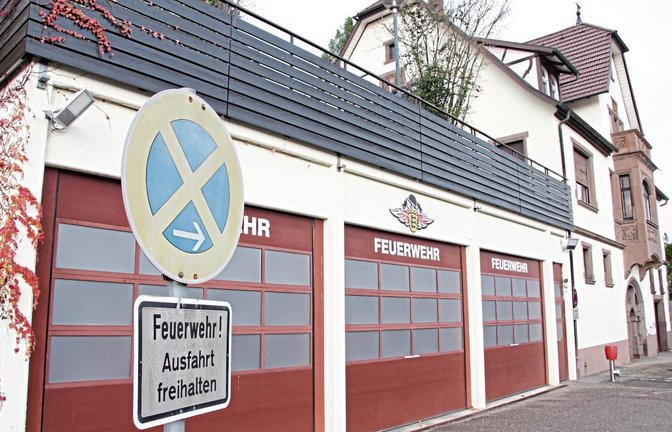Das Feuerwehrgerätehaus in Oberriexingen ist zu klein. Foto: Banholzer
