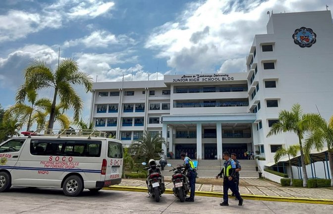 Ein Gymnasiast hat auf den Philippinen während eines Livestreams einen Mitschüler erschossen.<span class='image-autor'>GABRIEL VINCE PALLALOS/afp</span>