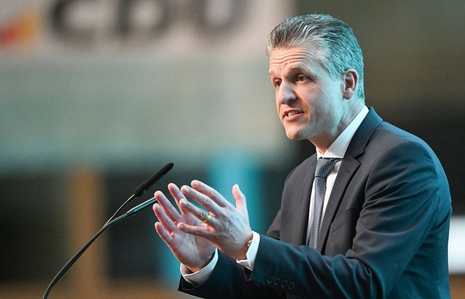 Thorsten Frei (hier ein Foto vom Dezember) hat am Sonntag seinen Wahlkreis mit 42,3 der Stimmen gewonnen und verteidigt damit sein Bundestagsmandat.<span class='image-autor'>Foto: dpa/Bernd Weißbrod</span>