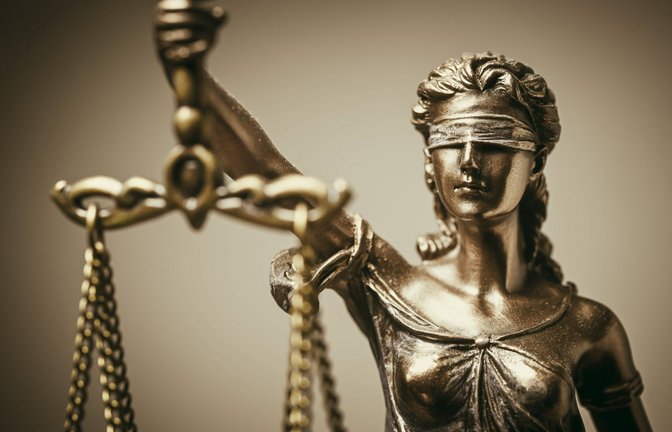 Der Beschuldigte handelte aus Sicht des Ravensburger Gerichts möglicherweise aus Notwehr. (Symbolbild)<span class='image-autor'>Foto: IMAGO/Christian Ohde/IMAGO/Christian Ohde</span>
