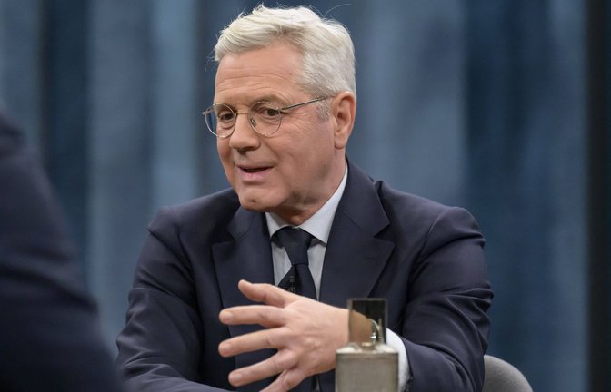 CDU-Außenpolitiker Norbert Röttgen hat sich im ARD-Talk von Caren Miosga vorsichtig optimistisch über die Berliner Ukraine-Konferenz geäußert.<span class='image-autor'>Foto: IMAGO/HMB-Media</span>