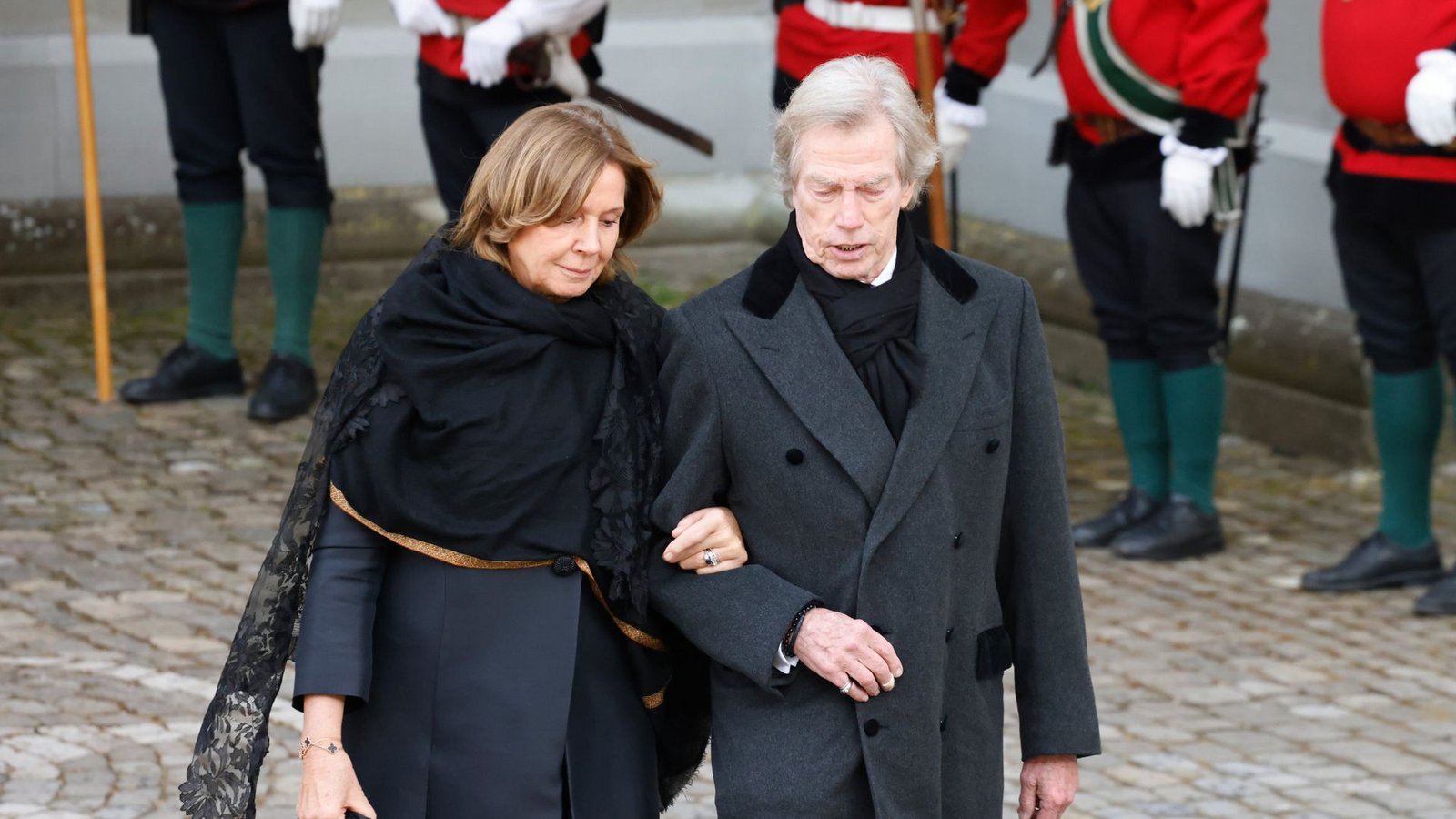 Leopold Prinz von Bayern und seine Frau UrsulaFoto: dpa/Philipp von Ditfurth Leopold Prinz von Bayern und seine Frau UrsulaFoto: dpa/Philipp von Ditfurth