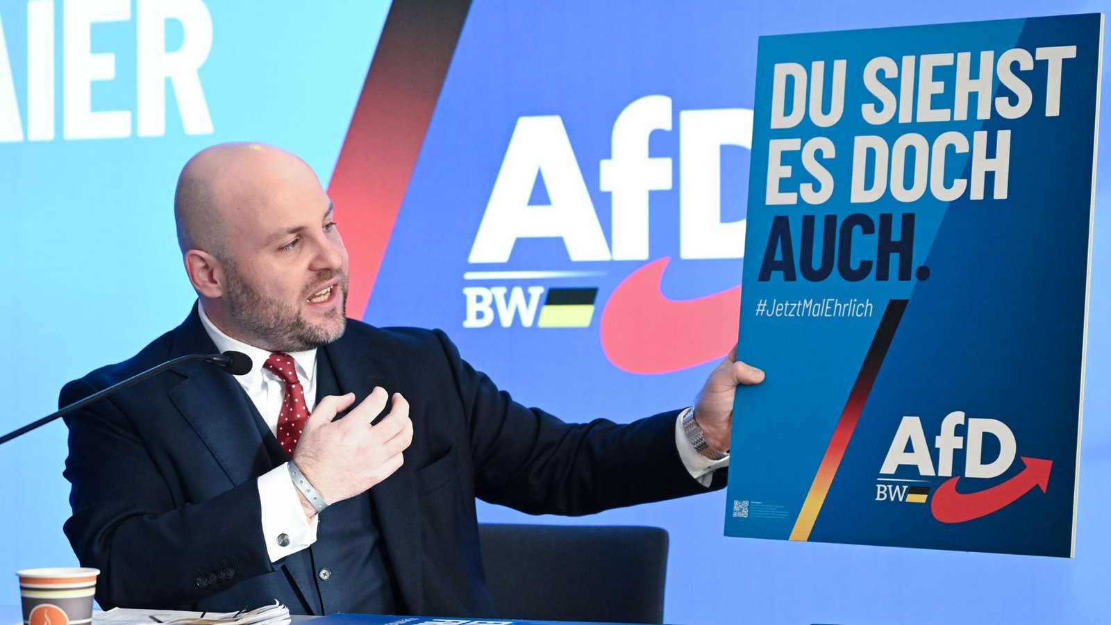 Das sehen die Unternehmerinnen im Land sofort: der AfD und Martin Frohnmaier geht es nicht um Lösungen, sind sie überzeugt.Foto: Bernd Weißbrod/dpa Das sehen die Unternehmerinnen im Land sofort: der AfD und Martin Frohnmaier geht es nicht um Lösungen, sind sie überzeugt.Foto: Bernd Weißbrod/dpa