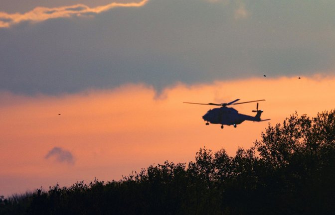 Die Bundeswehr beteiligt sich seit Tagen an der Suche nach Arian - etwa mit einem Tornado-Flugzeug, Drohnen und einem Hubschrauber.<span class='image-autor'>Foto: Markus Hibbeler/dpa</span>