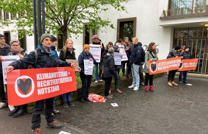 Protest vor dem Amtsgericht in Heilbronn.<span class='image-autor'>Foto: dpa/David Nau</span>