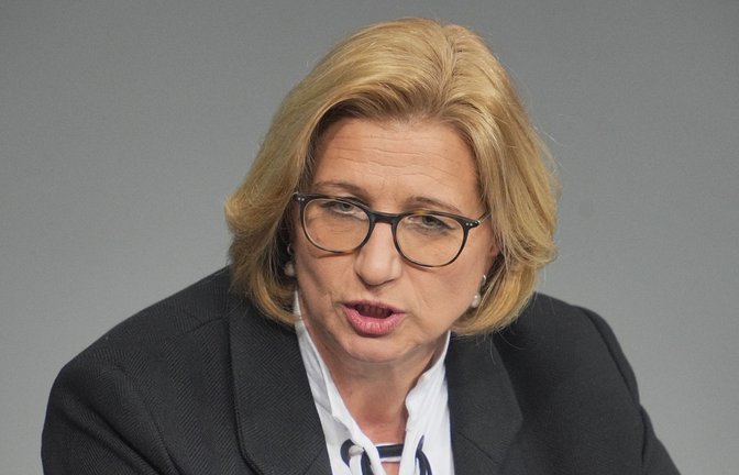 SPD-Vize Anke Rehlinger ist wütend über den Koalitionspartner im Bund, die Union.<span class='image-autor'>Foto: Michael Kappeler/dpa</span>