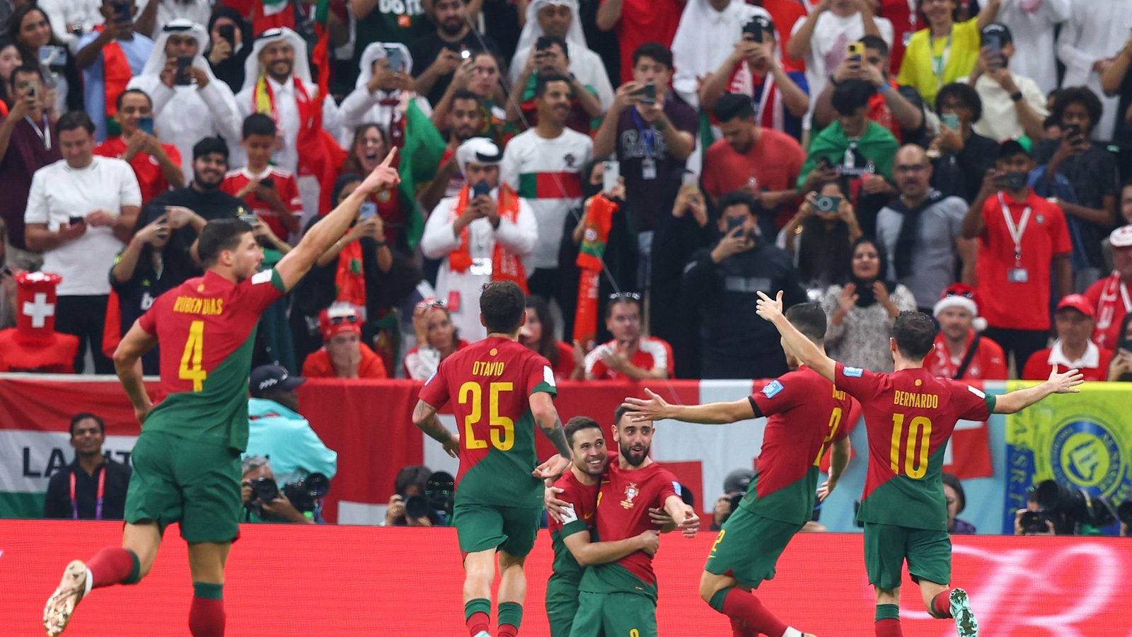 Portugal hatte gegen die Schweiz einiges zu feiern.Foto: dpa/Tom Weller